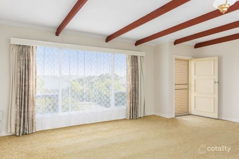 Property photo of 12 James Avenue Victor Harbor SA 5211