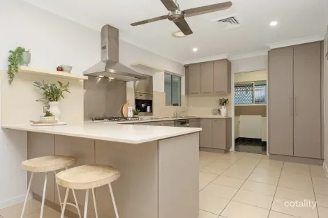 Property photo of 1588 Riverway Drive Kelso QLD 4815