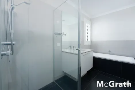 Property photo of 5 Archer Grove Doncaster VIC 3108