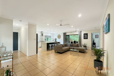 Property photo of 17 Messina Close Kanimbla QLD 4870