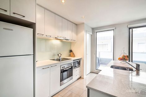 Property photo of 13/4A Lansdowne Road St Kilda East VIC 3183