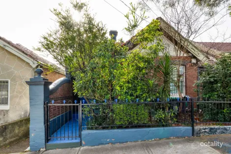 Property photo of 69 Yelverton Street Sydenham NSW 2044