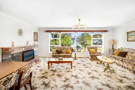 Property photo of 30 Kalora Avenue Dee Why NSW 2099