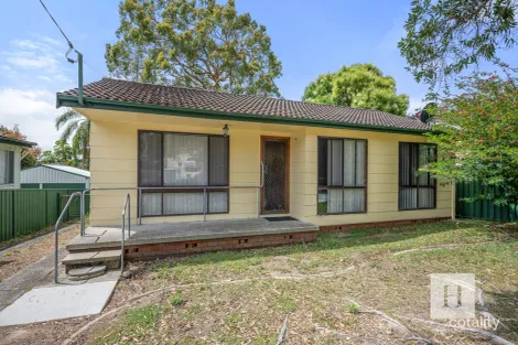 Property photo of 14 Greenway Avenue Mannering Park NSW 2259