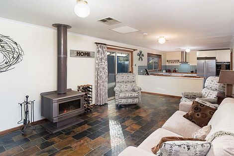 Property photo of 37 Ray Orr Drive Mount Barker SA 5251