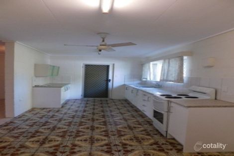 37 Gloucester St, Bowen, QLD 4805