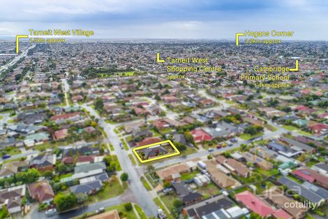 Property photo of 32 Golden Square Crescent Hoppers Crossing VIC 3029