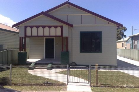 25 George St, Mayfield East, NSW 2304