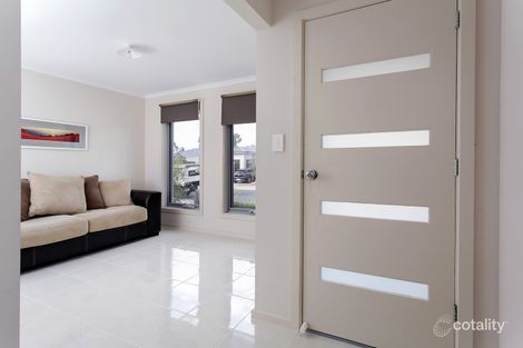 Property photo of 30 The Glenn Morphett Vale SA 5162