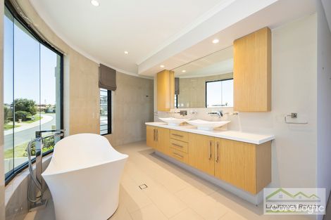 Property photo of 8 Rosslare Promenade Mindarie WA 6030