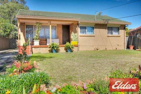 8 Elva St, Toongabbie, NSW 2146