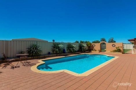 Property photo of 8 Avalon Court Woorree WA 6530