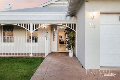 Property photo of 16 Glenfern Place Hillarys WA 6025