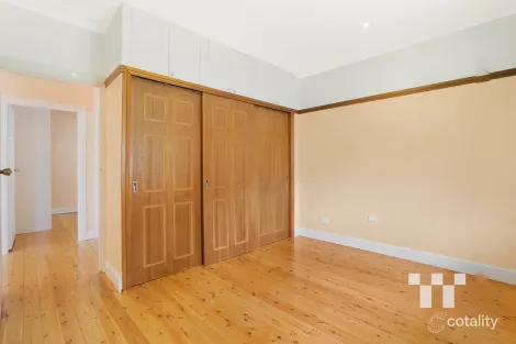 Property photo of 20 Elsdon Street Redhead NSW 2290