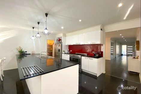 Property photo of 52 Fletcher Road Craigieburn VIC 3064