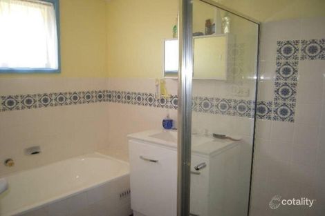 Property photo of 33 De Havilland Crescent Raby NSW 2566