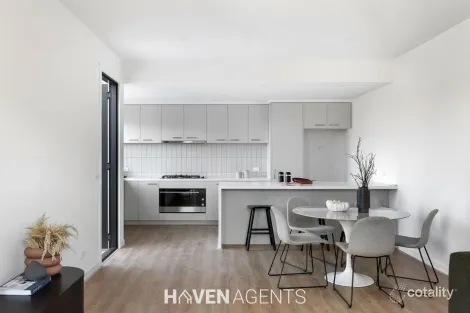 Property photo of 12 Eastbourne Street Windsor VIC 3181