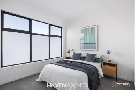 Property photo of 12 Eastbourne Street Windsor VIC 3181