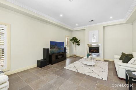 Property photo of 17 Pipersbrook Crescent Bella Vista NSW 2153