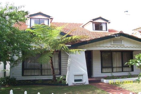 11 Bayside Cres, Hampton, VIC 3188