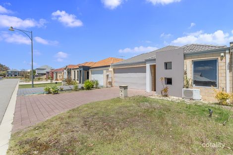 12 Churchill Grn, Canning Vale, WA 6155