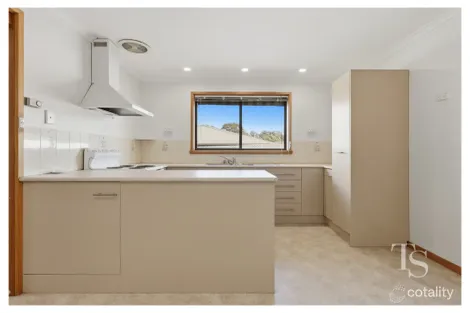 1/42 Las Vegas Dr, Prospect Vale, TAS 7250