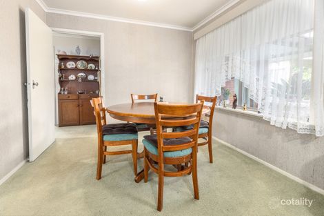 Property photo of 19 Bouvardia Crescent Frankston North VIC 3200