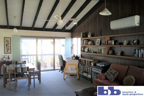 Property photo of 19 Catalina Drive Catalina NSW 2536