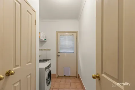 Property photo of 42 Planigale Loop Djugun WA 6725