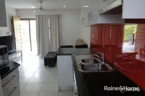 6/10 View St, West Gladstone, QLD 4680