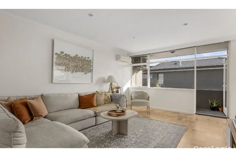 Property photo of 7/56 Narong Road Caulfield North VIC 3161