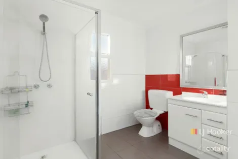 Property photo of 114 George Street Devonport TAS 7310