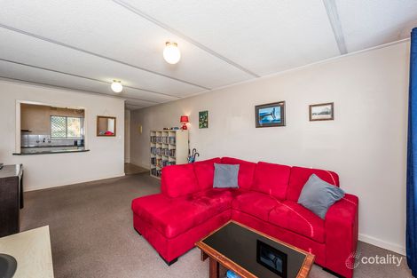 Property photo of 19/4 Canham Way Orelia WA 6167