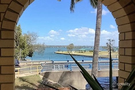 1/3 Dolphin Dr, Bongaree, QLD 4507