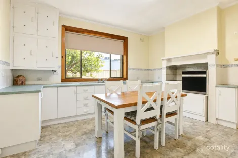 Property photo of 33 Cameron Street Penola SA 5277