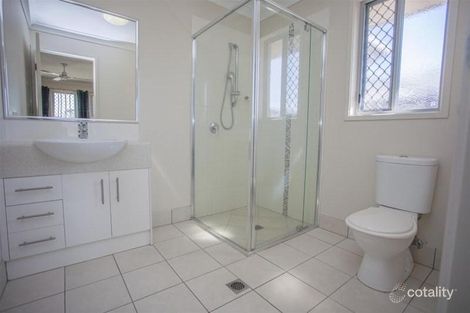 3 Hayes Cl, Chinchilla, QLD 4413