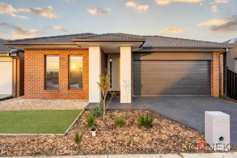 73 Quill Cct, Kalkallo, VIC 3064