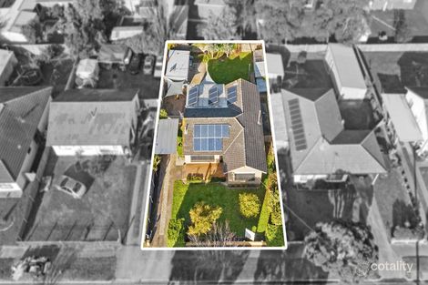 Property photo of 8 Cartledge Way Sale VIC 3850