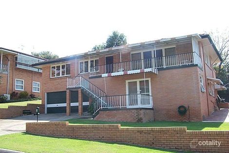 18 Gardenvale St, Holland Park West, QLD 4121