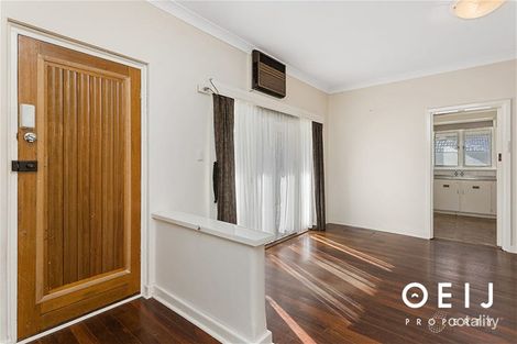 Property photo of 21 Davilak Street Como WA 6152