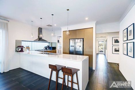 Property photo of 43 Manhattan Concourse Hilbert WA 6112