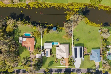 Property photo of 21-23 Vine Forest Drive Dundowran Beach QLD 4655