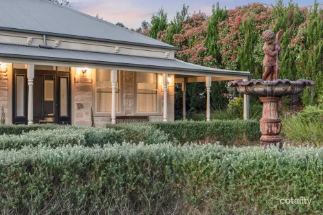 Property photo of 3 Hillside Court Mount Barker SA 5251