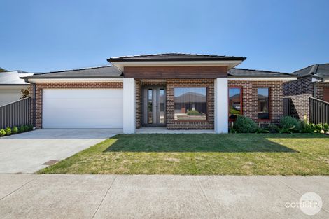 54 Cinnamon Dr, Lake Gardens, VIC 3355