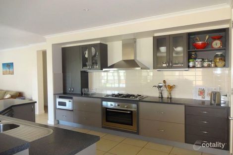 Property photo of 35 Cambridge Drive Wangaratta VIC 3677