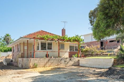 Property photo of 32 Murray Way Karrinyup WA 6018