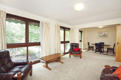 Property photo of 33 Bambridge Street Weetangera ACT 2614