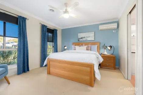 Property photo of 59 Mountain View Drive Lavington NSW 2641
