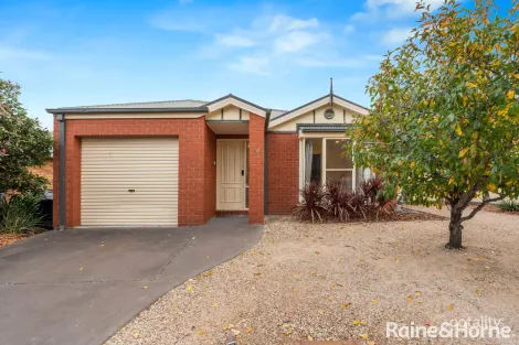 84 Cover Dr, Sunbury, VIC 3429