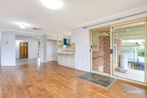 Property photo of 2 Bradley Place North Tamworth NSW 2340